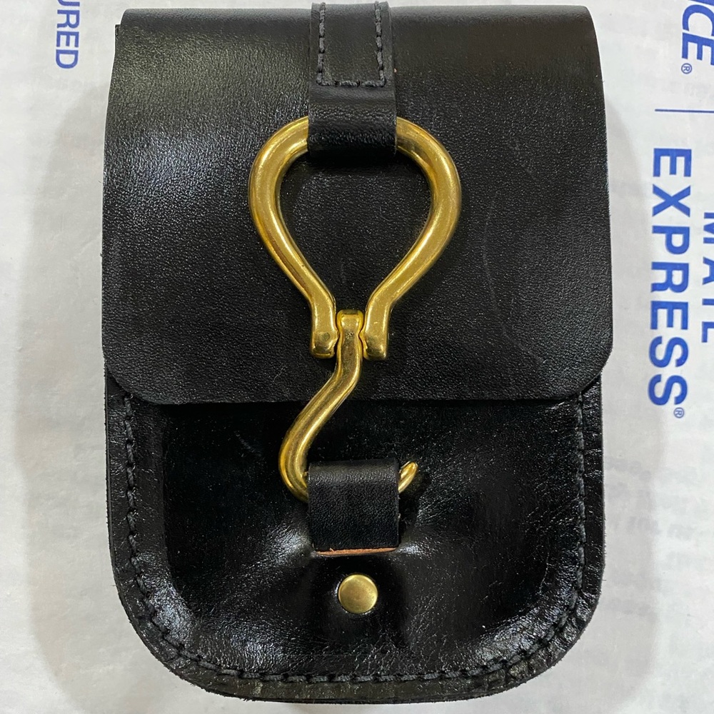 Henry Dry Goods Luther crossbody bag